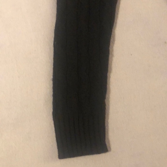 Polo by Ralph Lauren black sweater. - Picture 6 of 11